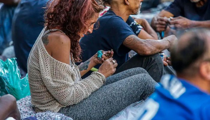  Um em cada cinco brasileiros já usou drogas ilícitas, aponta estudo 